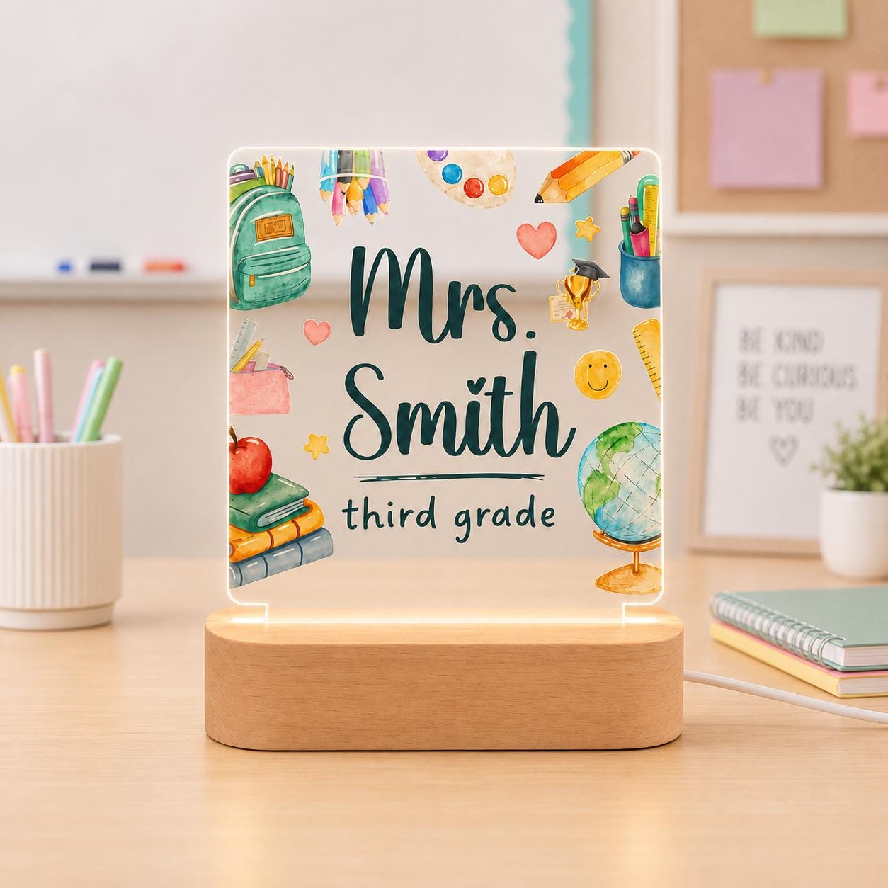 Personalized Teacher Night Light, Custom Teacher Name LED Lamp, Classroom Desk Decor, Teacher Appreciation Gift, Back to School Gift