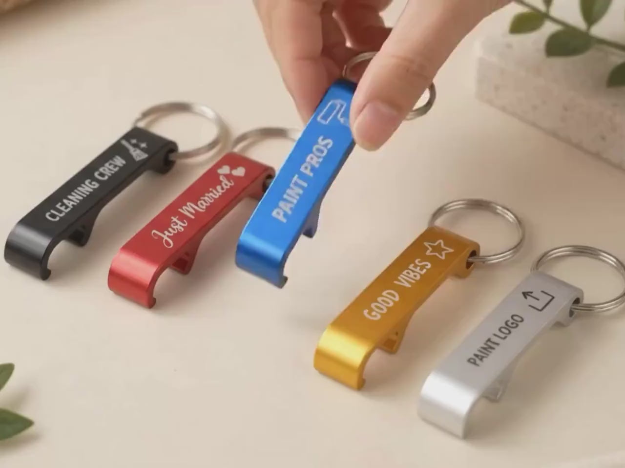 Personalized Bottle Opener Keychains, Custom Laser Engraved Logo Keychain, Aluminum Can Opener, Wedding Favor, Business Promotional Gift